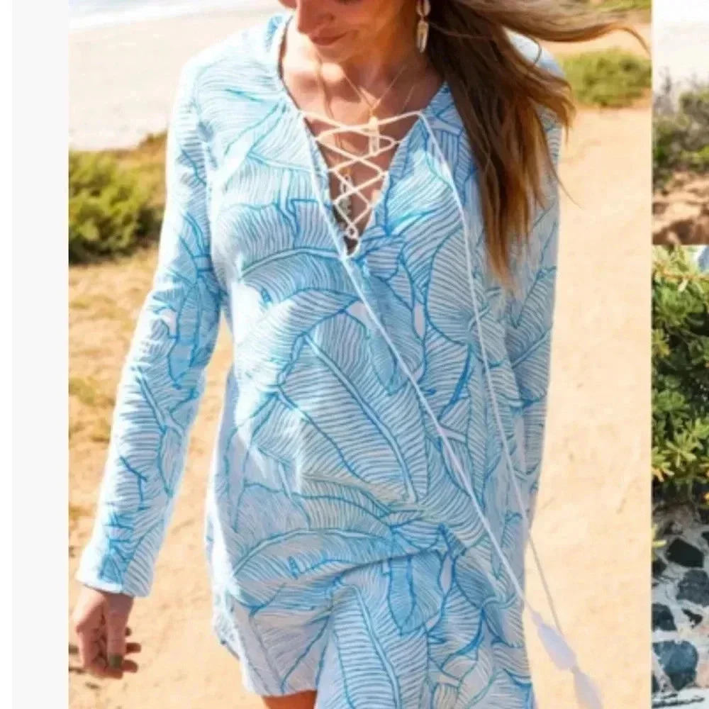*NWOT * Charlie Holiday | Coco Cover up